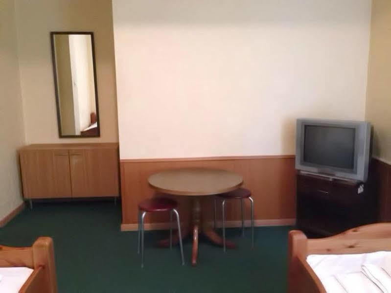 Sun Shine Apartments Jurmala Bagian luar foto